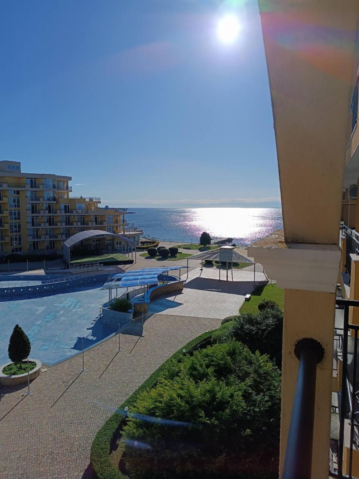 Alma Del Mar - Miadia Grand Resort, Aheloy Bagian luar foto